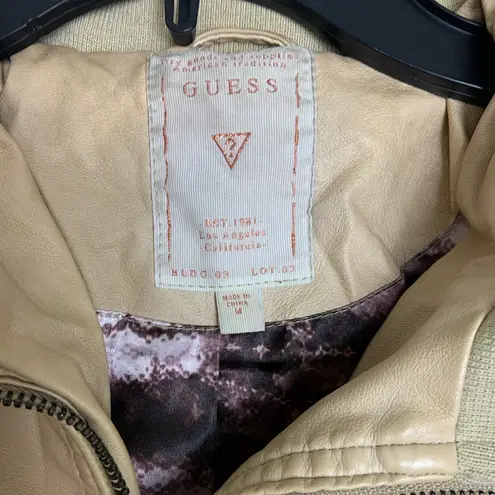 Guess  MD Creme Zip up bomber jacket