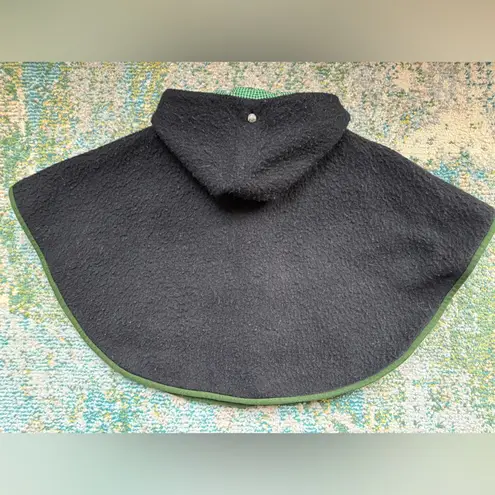 Vintage Tostmann Trachten green plaid wool hooded poncho cape with buttons Black