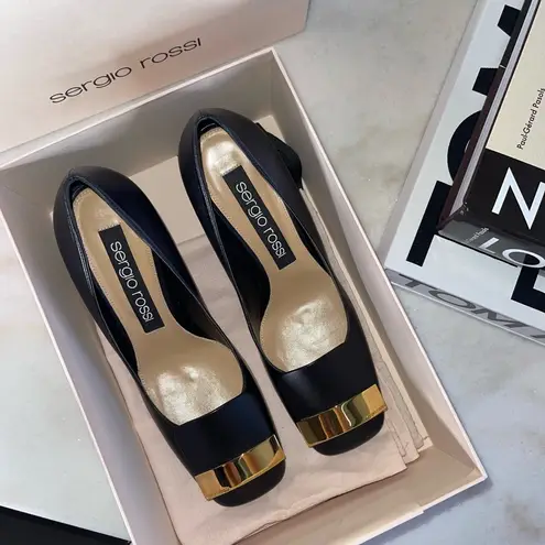 Sergio Rossi SR1 80 Leather Square Toe Pump w Gold Plate in Black Size 7