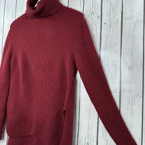 Sweet Romeo Sweater Women’s Size Small Red Abstract Rib Turtleneck Tunic NWOT