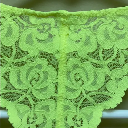 Wishlist Highlighter yellow lace bralette - Image 5