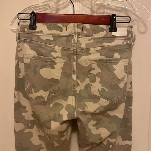 Dear John  Gisele high waisted skinny sz 26 light camo very stretchy