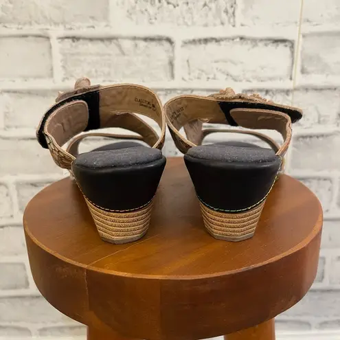 Spring Step Women’s heels genuine leather L’Artiste sandals size 37 (6.5-7)