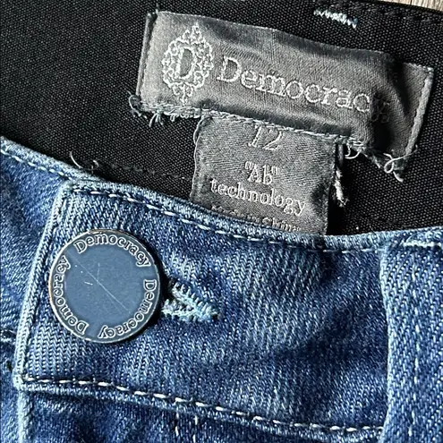 Democracy “Ab Technology” Ankle Jeans Size 12