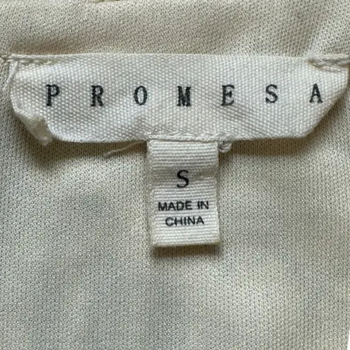 Prómesa Promesa Sleeping Beauty Maxi Dress Lavender Small Floral Lace Cottage Core