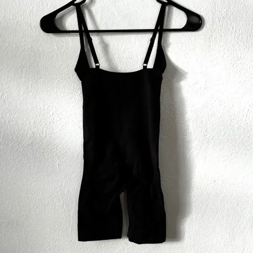 SKIMS NWOT Seamless Sculpt Open Bust Shortie Bodysuit Women XS Onyx Bust Lift
