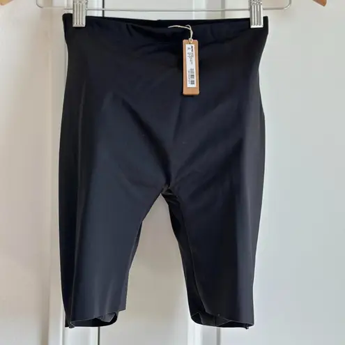 SKIMS Body Hip Enhancing Padded Short in Onyx, Size X-Small