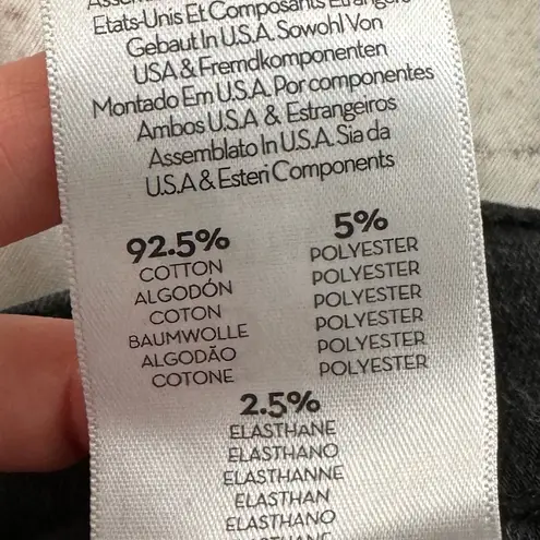 Mother High Waisted Rider Ankle Not Guilty Black jeans, size 32 designer grunge