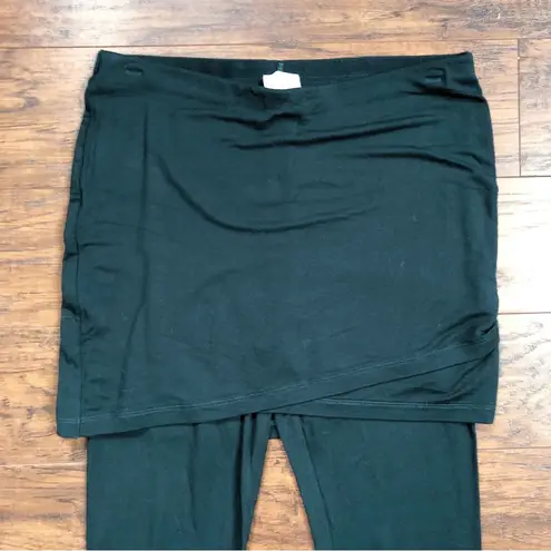 CAbi  • skirted leggings #3857 M’Leggings deep forest green knit