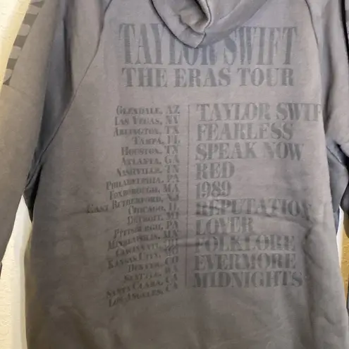 Taylor Swift Gray Official Eras Tour Hooded Pullover Sweatshirt NWOT Sz XL