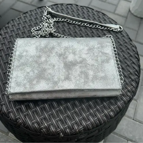 Chelsea28 silver crossbody shoulder clutch wallet bag