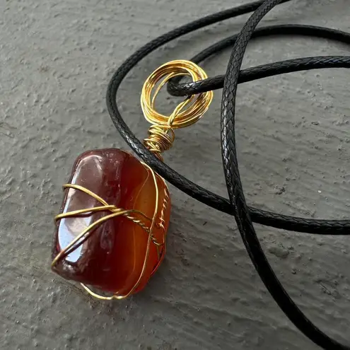 Carnelian Agate Gold Wire Wrapped Stone Pendant Necklace