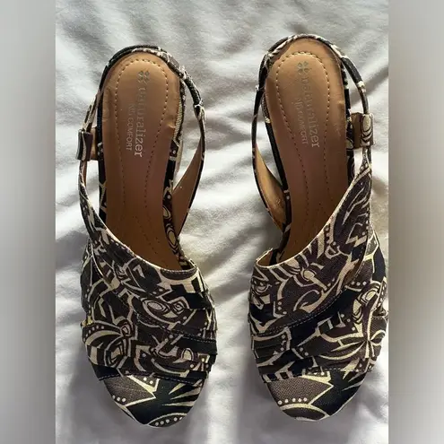 Naturalizer NEW Lulianna Natural Linen and Cork Wedge Sandal. Size 8.5