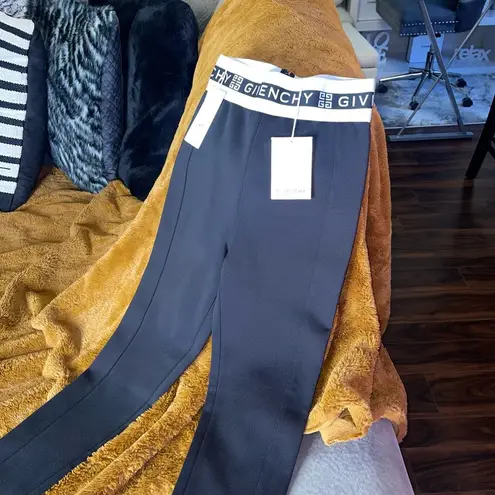 Givenchy Logo Elastic Waistband Legging in Black