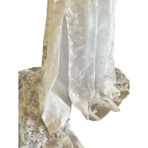 Wear Your Love Lace Wedding Dress – Size 12 / Large – With Train, New with Tags White