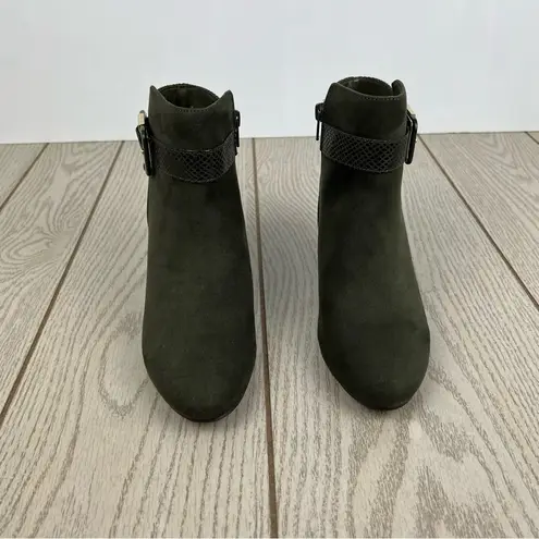 Karen Scott Women's Ivyy Mixed-Media Buckle Booties 7W Olive Green $70