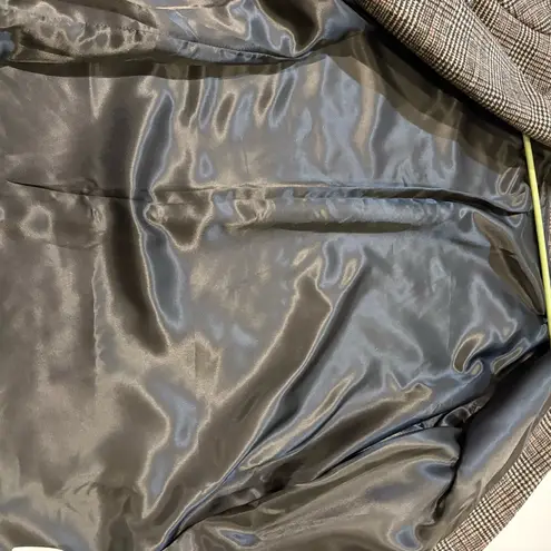 Abercrombie & Fitch  Women's Checkered wool blended Blazer size XL