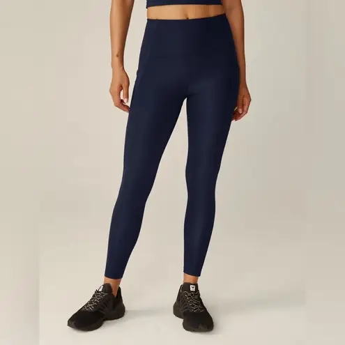 Beyond Yoga POWERBEYOND™ Pocket Midi Legging 2.0