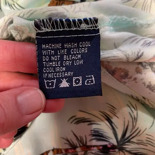 Rare Vintage 90's tropical V