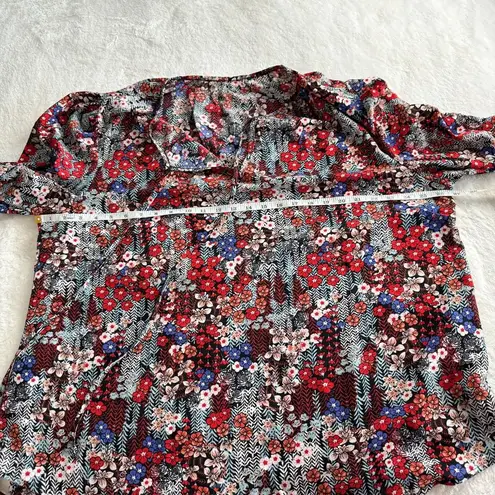 Floral Print Blouse Top Womens Size 3X Red Blue Tie Neck Flounce Sleeve Boho