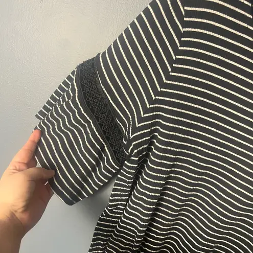 Ruby Rd Women’s Striped Tie