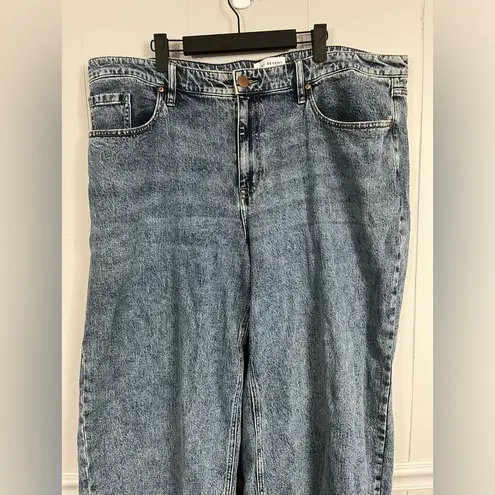 Lane Bryant  Mid-Rise Wide Leg Flex Magic Waistband Signature Fit Denim Size 20