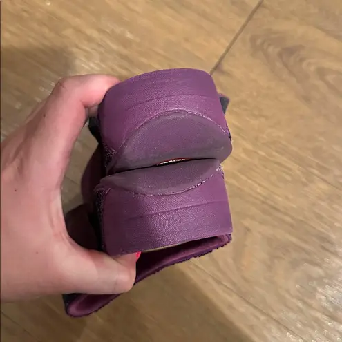 FitFlop Purple Sparkle Flip Flop Sandal Size 7