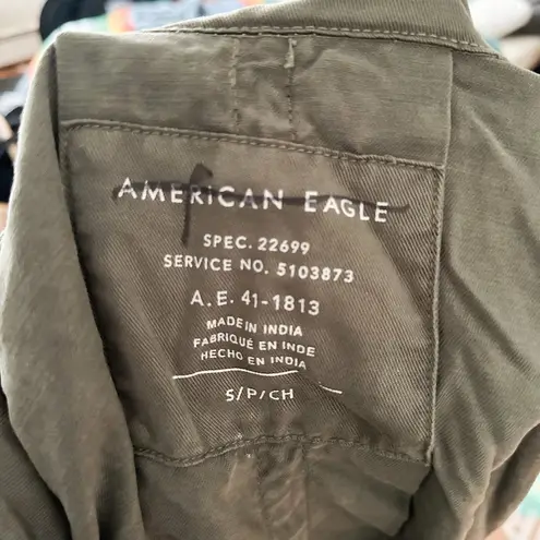 American Eagle  Olive Green Trench