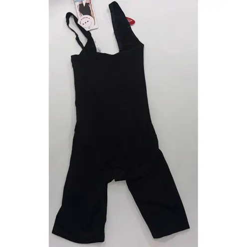 NWT ASSETS SPANX Bodysuit Shapewear Tummy Control Black M Women's Body Slimmer Size M