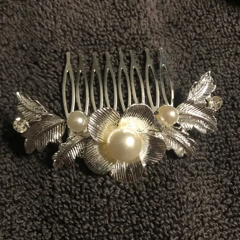 Fancy Hair Accessory Bridal Hair Piece Silver