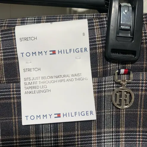 Tommy Hilfiger NWT  Stretch Leggings