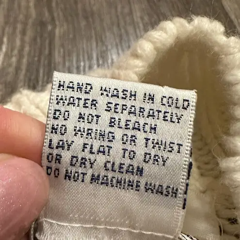 Vintage Hand Knit Chrysanthemum Sweater Womens White Floral Pink Purple Flowers Size M