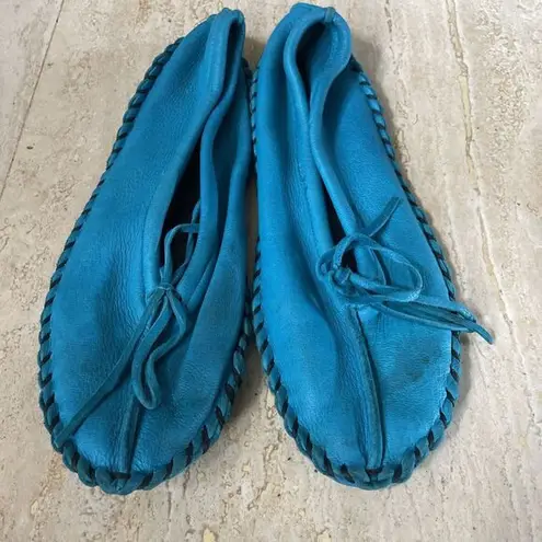 TURQUOISE DEER HIDE MOCCASINS Whistler Canada Size 6 Rare Blue