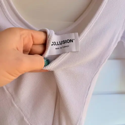 Collusion ribbed half sleeve scoop neck & back body suit in white size Small