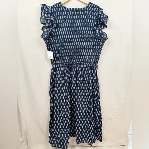 LEA Women's 2X Black Smocked Midi Dress with Pockets Short Flutter Sleeve