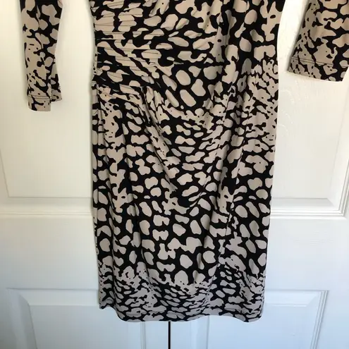 Calvin Klein  Tan and Black Animal Print Jersey Dress Size 4 - Image 7
