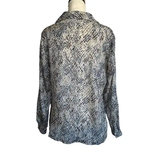 Vintage Anna and Frank Women's M Multicolor Animal Print Silk Button