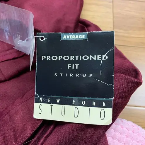 New York Studio Pants Womens 4 Burgundy Stirrup Proportioned Fit Rayon Vintage Purple