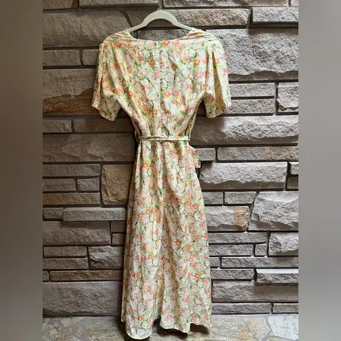 Ivy City Co faux wrap Lyra Midi Dress Yellow Floral Print Cottagecore size 2