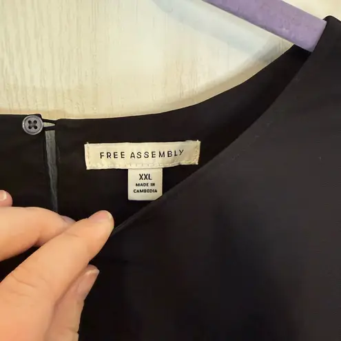Free Assembly Black Dress with Bell Sleeves Size XXL