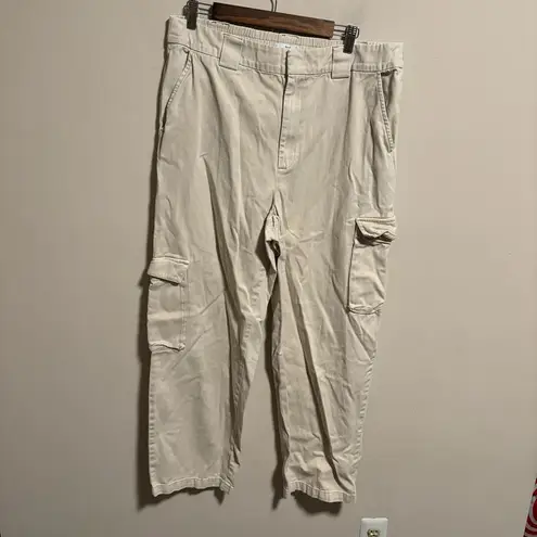 Aritzia TNA  Cargo Pants Flax Beige Tan- Size XL