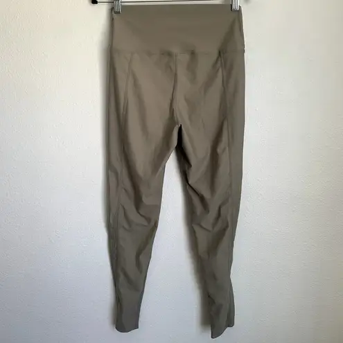 Carbon 38 Mesh Insert Full Length Leggings in Silversage Green