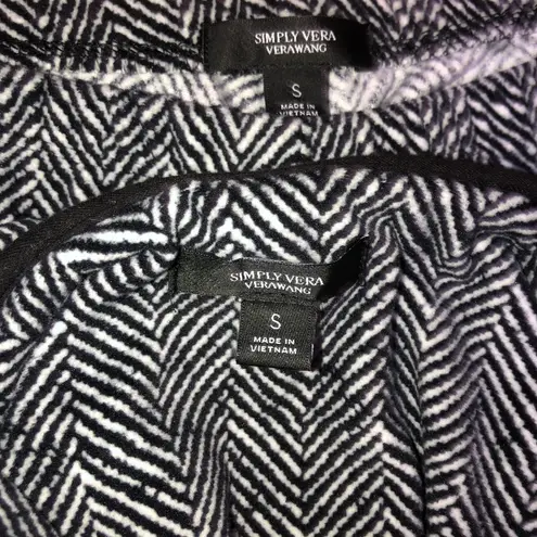 Vera Wang Simply Vera  Fleece Pajamas thumbnail 5
