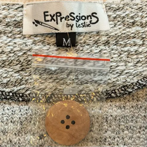 NWOT Expressions By Leslie Womens M Black Gray Hand Painted Sweater Vest Size M