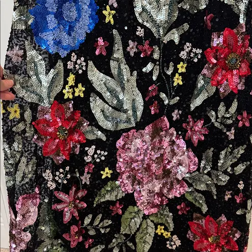 Mac Duggal NWT 5475 Black Floral Embellished Spaghetti Strap Gown Size 10