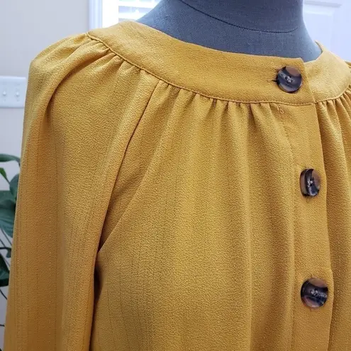 Dress Barn  Mustard Gold Metallic Thread Button Blouse Size XS See Description