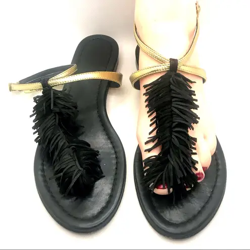 VISCONTI & DE REAU BLACK & GOLD LEATHER WITH FRINGE THONG SANDALS (37) Size 6