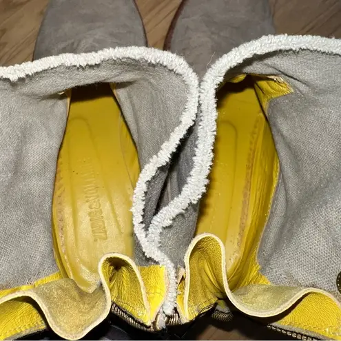 Zadig & Voltaire Chelsea Boot Beige Suede Leather
Biker Yellow Inserts Back Zip