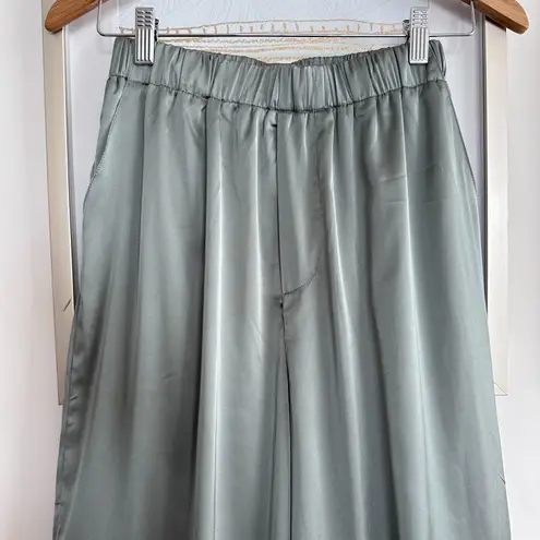 Daily Drills Pants Womens XS Lagoon Green Silky Resort Satin Lounge Wide Leg