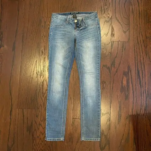 Zco Jeans Medium Wash Stretchy Skinny Jeans Size 3